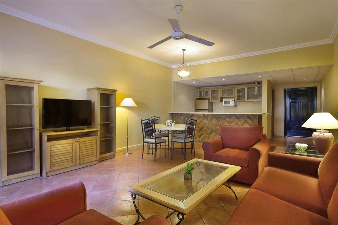 Hotel Sharm Dreams Vacation Club - Aqua Park Exterior foto A living room in a typical condominium