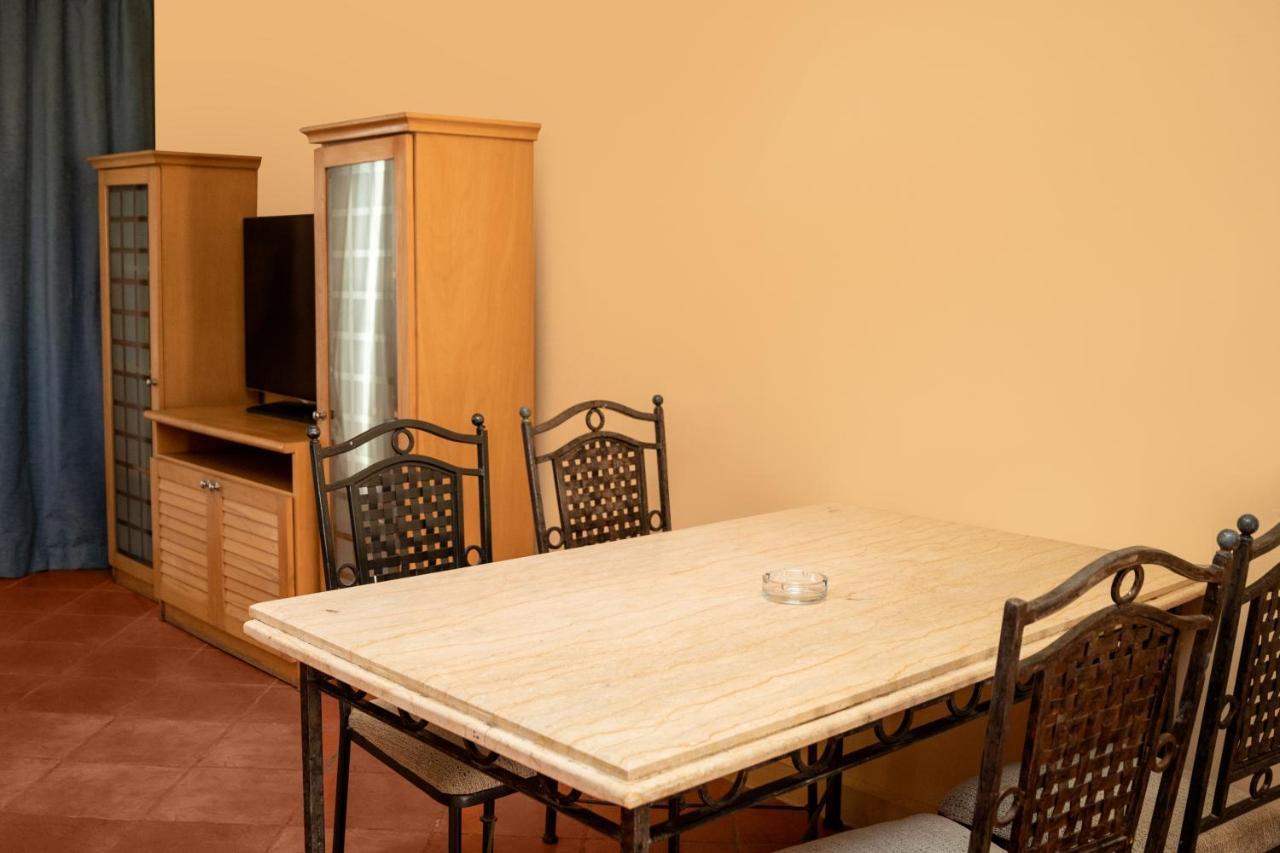Hotel Sharm Dreams Vacation Club - Aqua Park Exterior foto A dining room