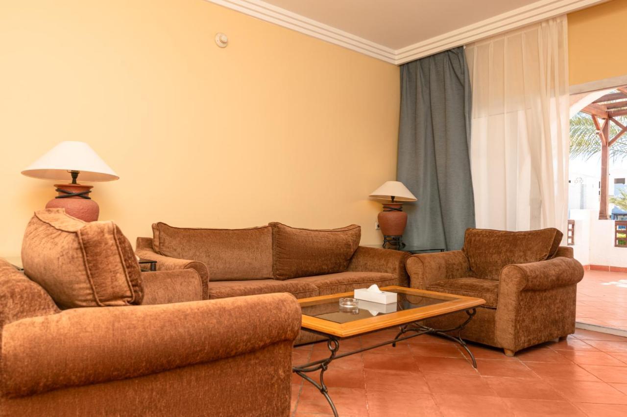 Hotel Sharm Dreams Vacation Club - Aqua Park Exterior foto A living room